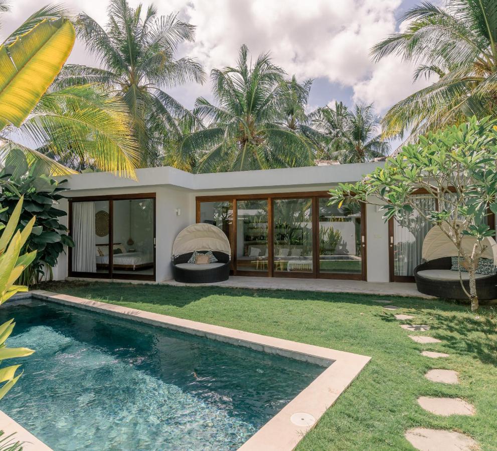 Kalea Villas Kuta  Exteriör bild